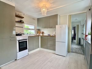 Kitchen Area- click for photo gallery